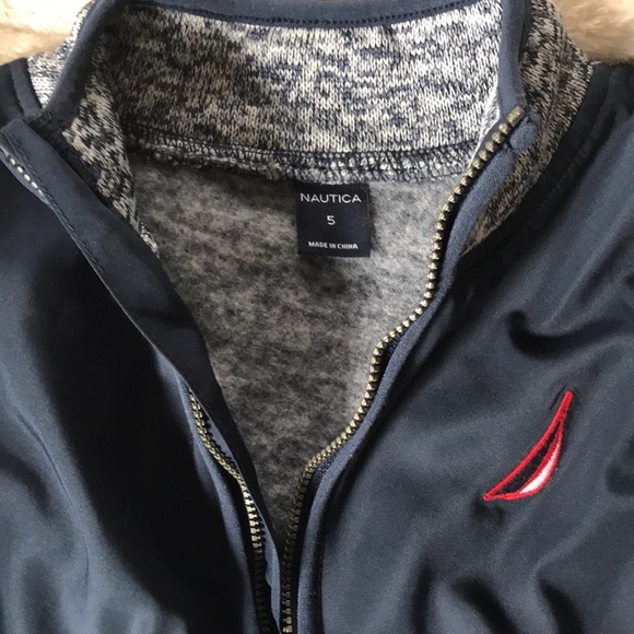 Nautica Fleece Pullover 1/2 zip blue and white boys size 5 EUC - Picture 4 of 5
